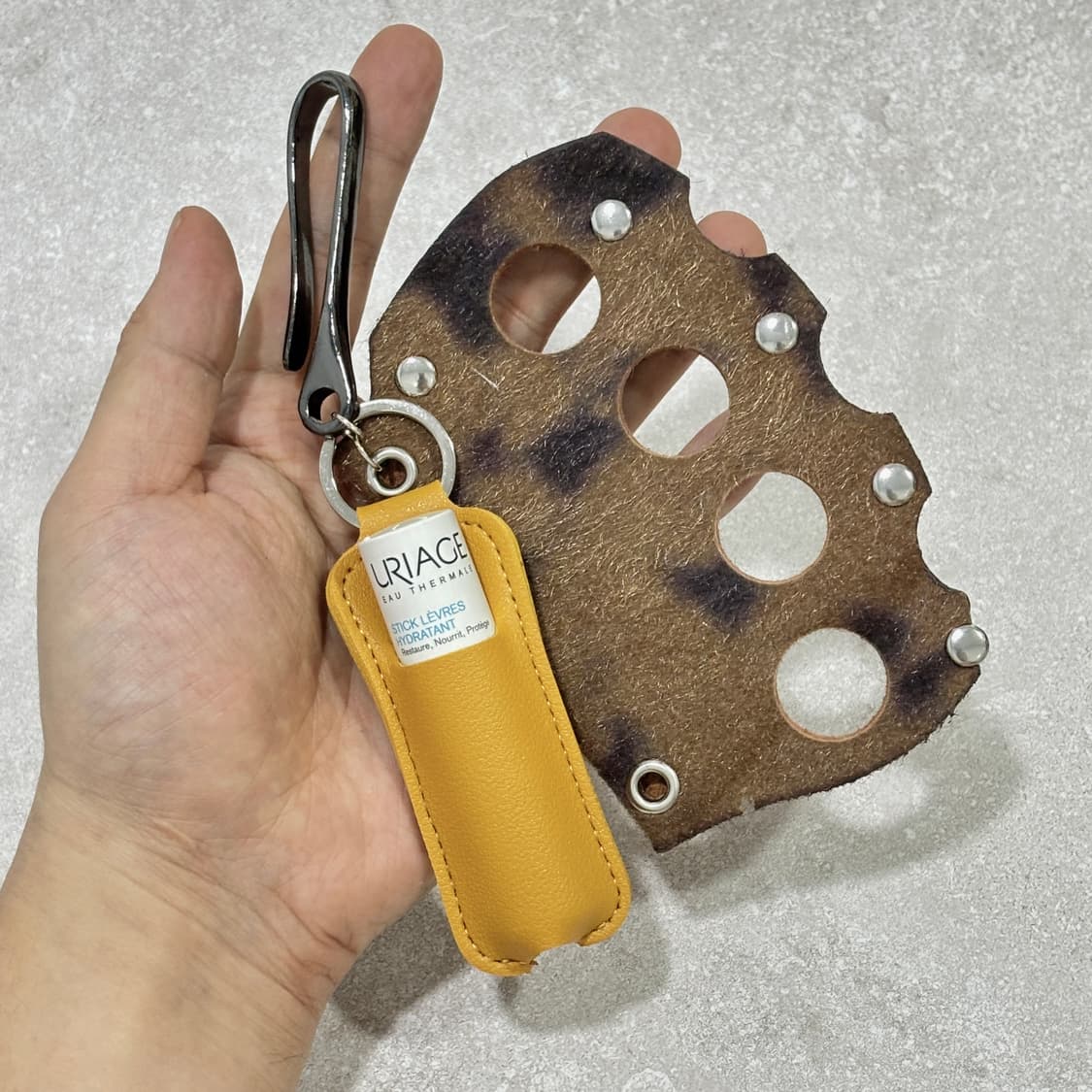 Oribell 레오파드 호피 송치털 파워 너클 립밤케이스 키링 열쇠고리 상품이미지2