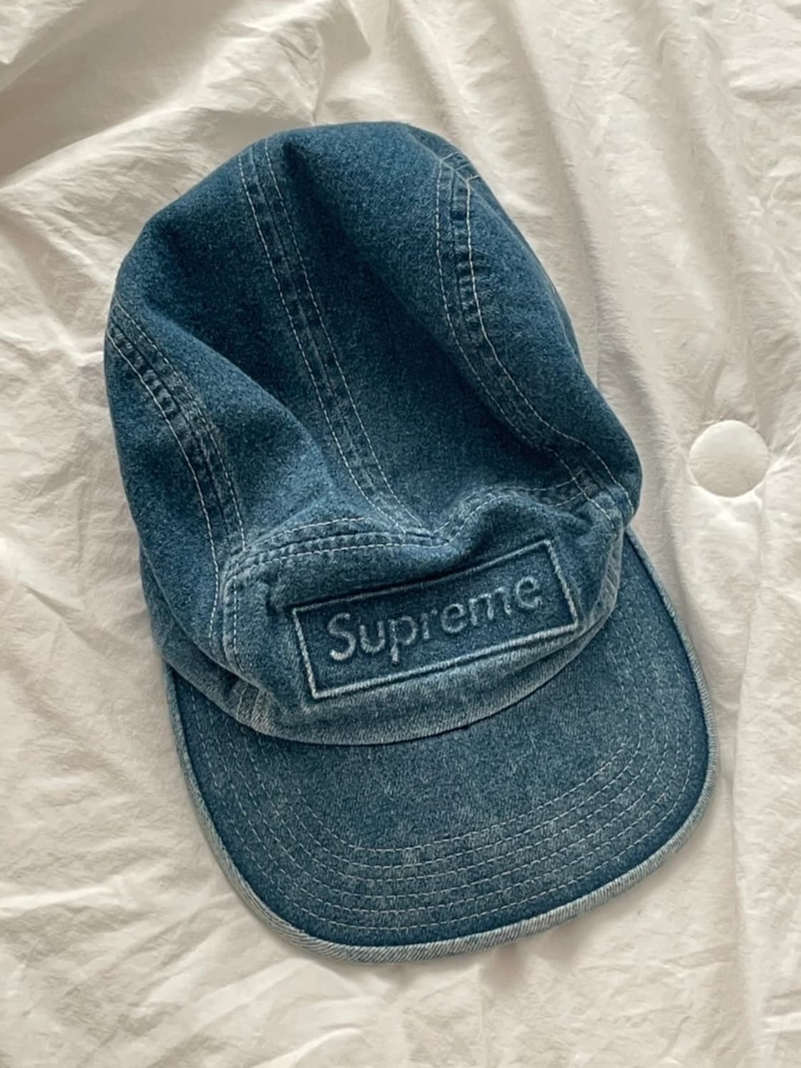 슈프림 16ss 엠보스드 스톤워시드 데님 캠프캡 상품이미지1