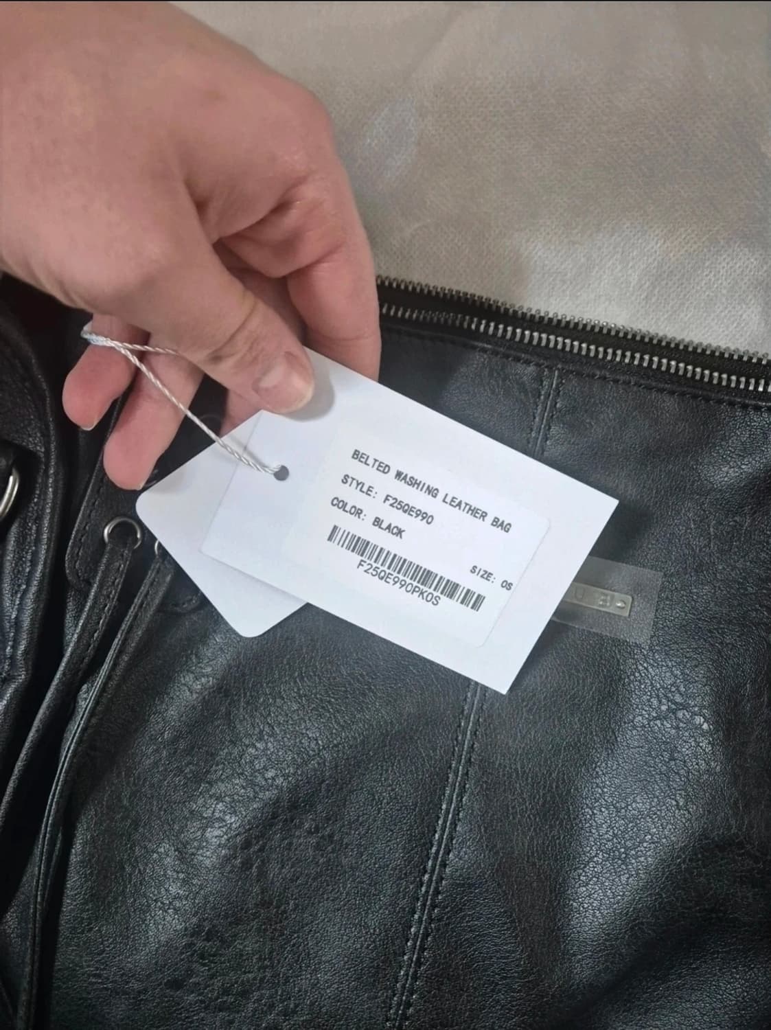 팬시클럽 벨티드 워싱 레더 백 블랙 | FANCY CLUB 새상품 상품이미지4