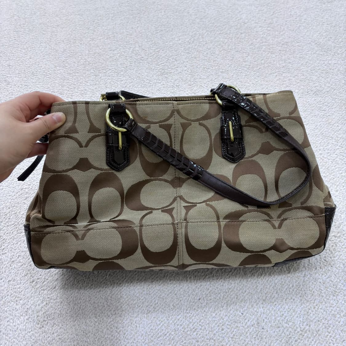 F 코치 18966 시그니처 토트백 0421E 상품이미지1