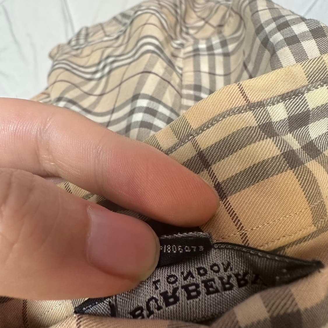 버버리 런던 기마로고 노바체크셔츠 M 상품이미지4