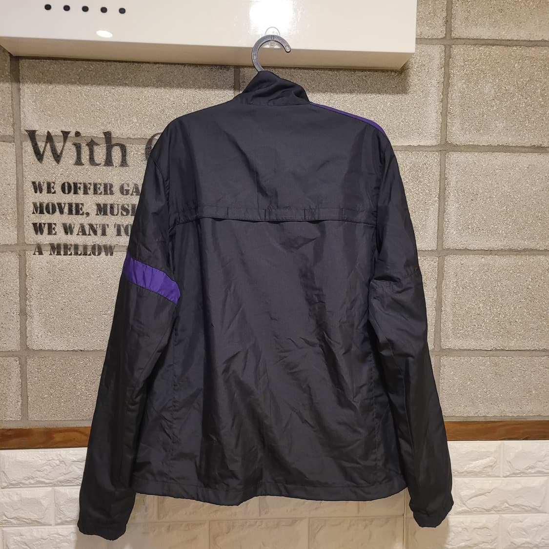 나이키 아스날 사이드라인 바람막이 100 상품이미지2