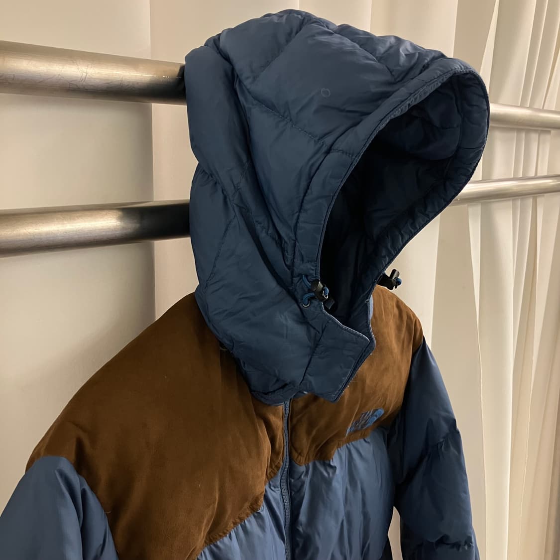 노스페이스 700 눕시 구스 다운 후드 패딩 90 상품이미지4