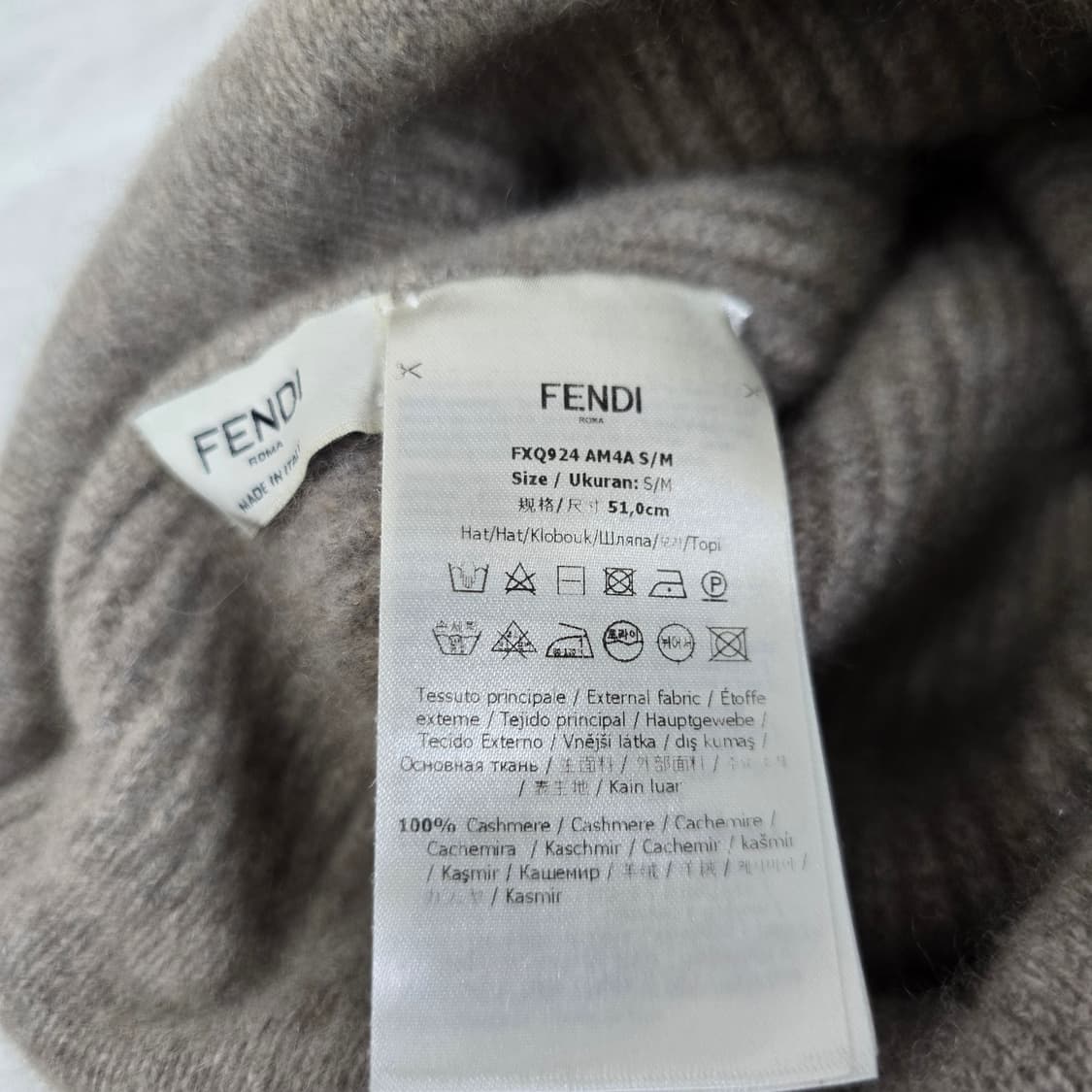 펜디 FENDI 로고 비니 모자 판매 상품이미지3