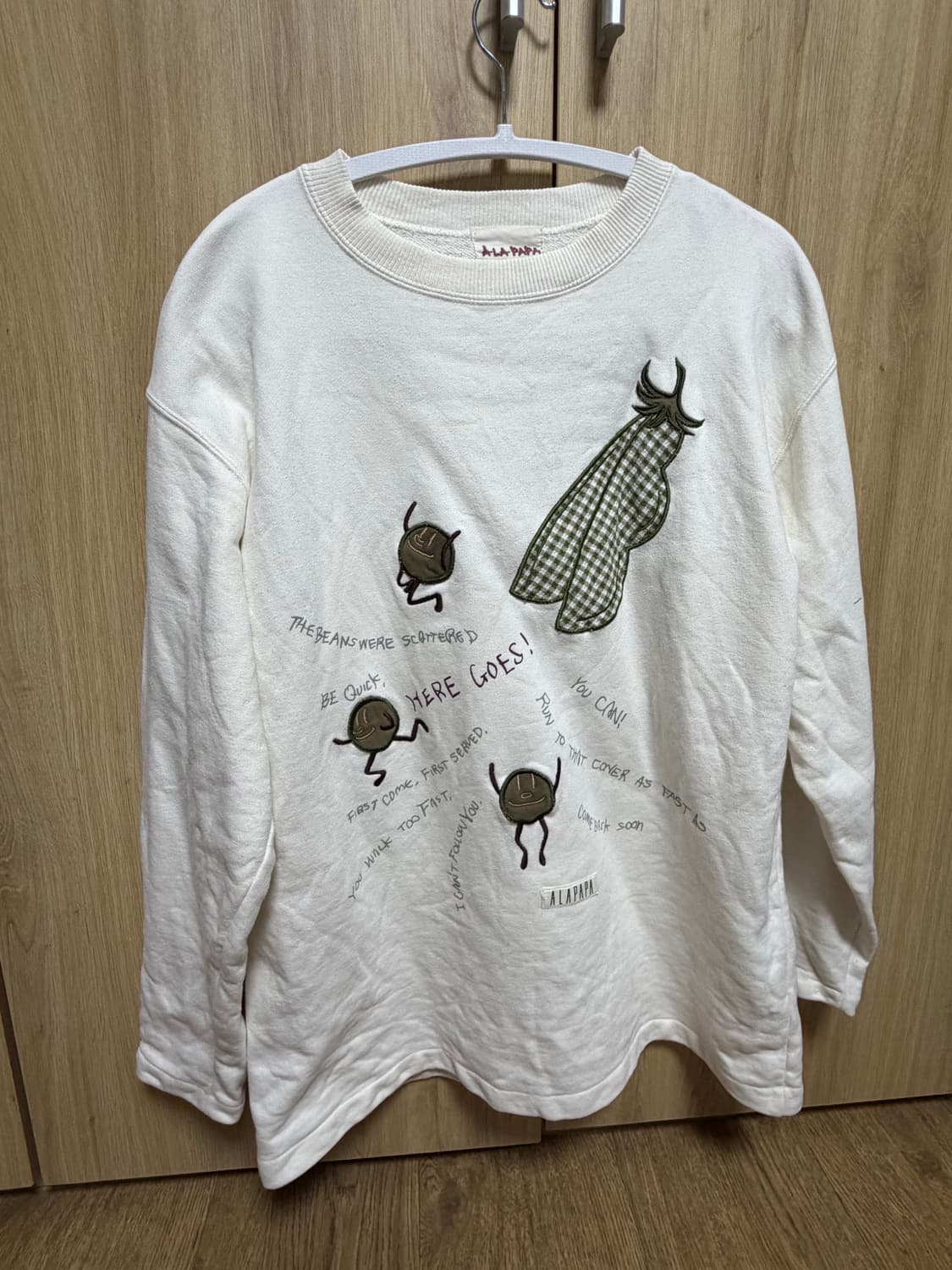 모리걸 자수 맨투맨 하구미 스즈코 상품이미지1