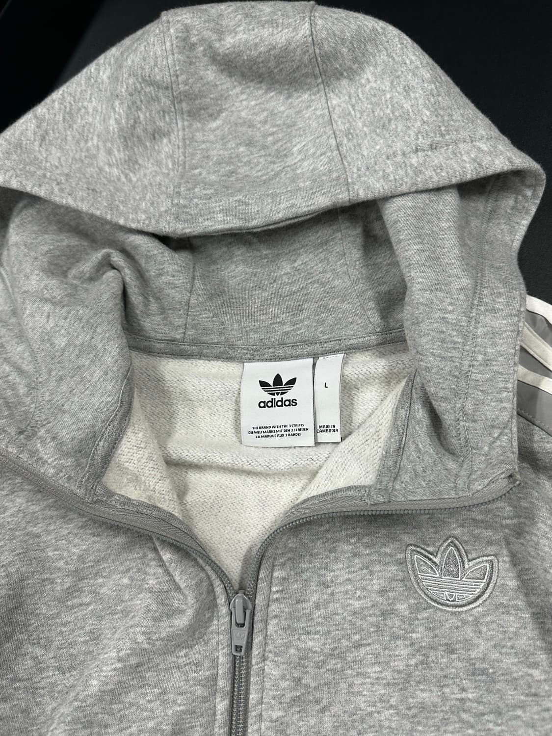 아디다스 에센셜 플러스 루즈 핏 3-스트라이프 프렌치 테리 전장 지퍼 상품이미지5