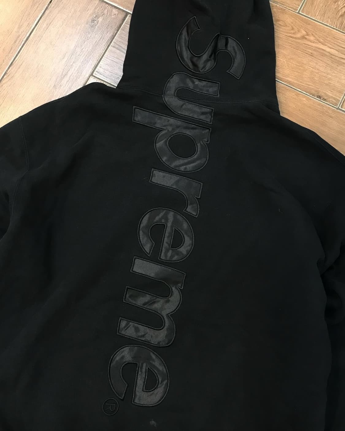 Supreme Satin Applique Hoodie - 23Fw 상품이미지10