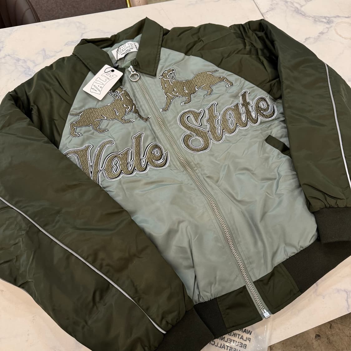 (당일발송) Vale Forever 경량 자켓 상품이미지1