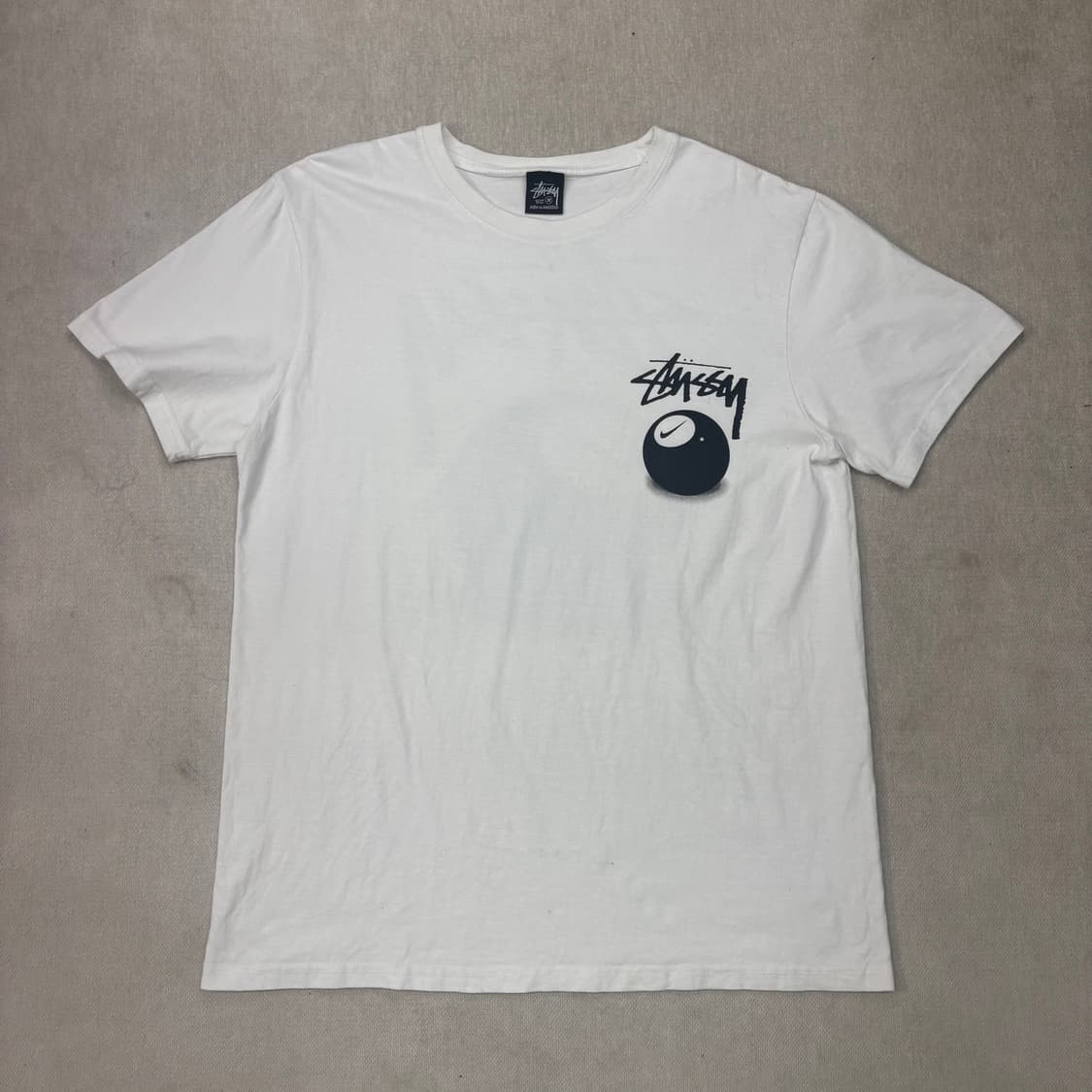 100 스투시 나이키 8볼 반팔티 상품이미지2