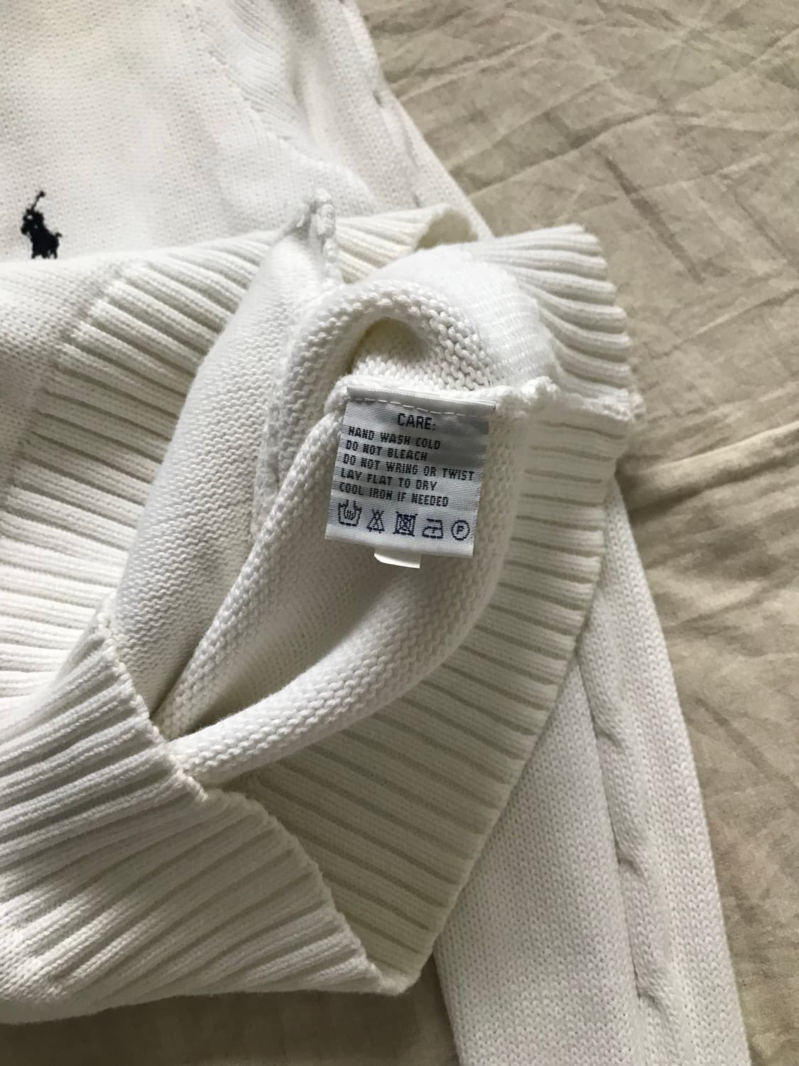 폴로 랄프로렌 포니 로고 화이트 니트집업 상품이미지9