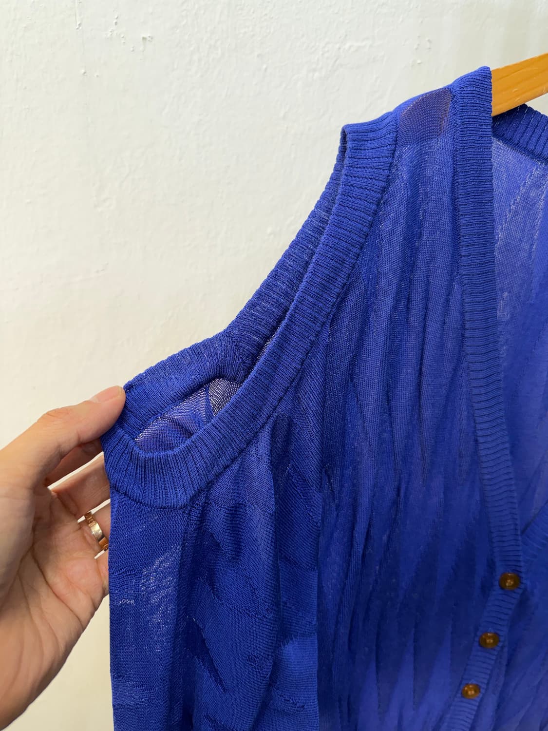 정품) 비비안웨스트우드 루즈핏 어깨절개 가디건 S 상품이미지3