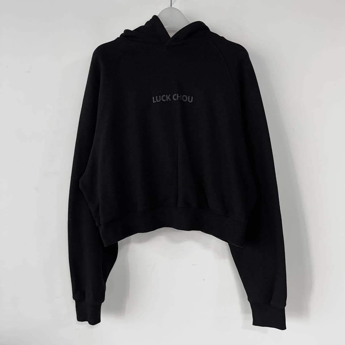 럭키슈에뜨 23 백 프린팅 후드 티셔츠 상품이미지3