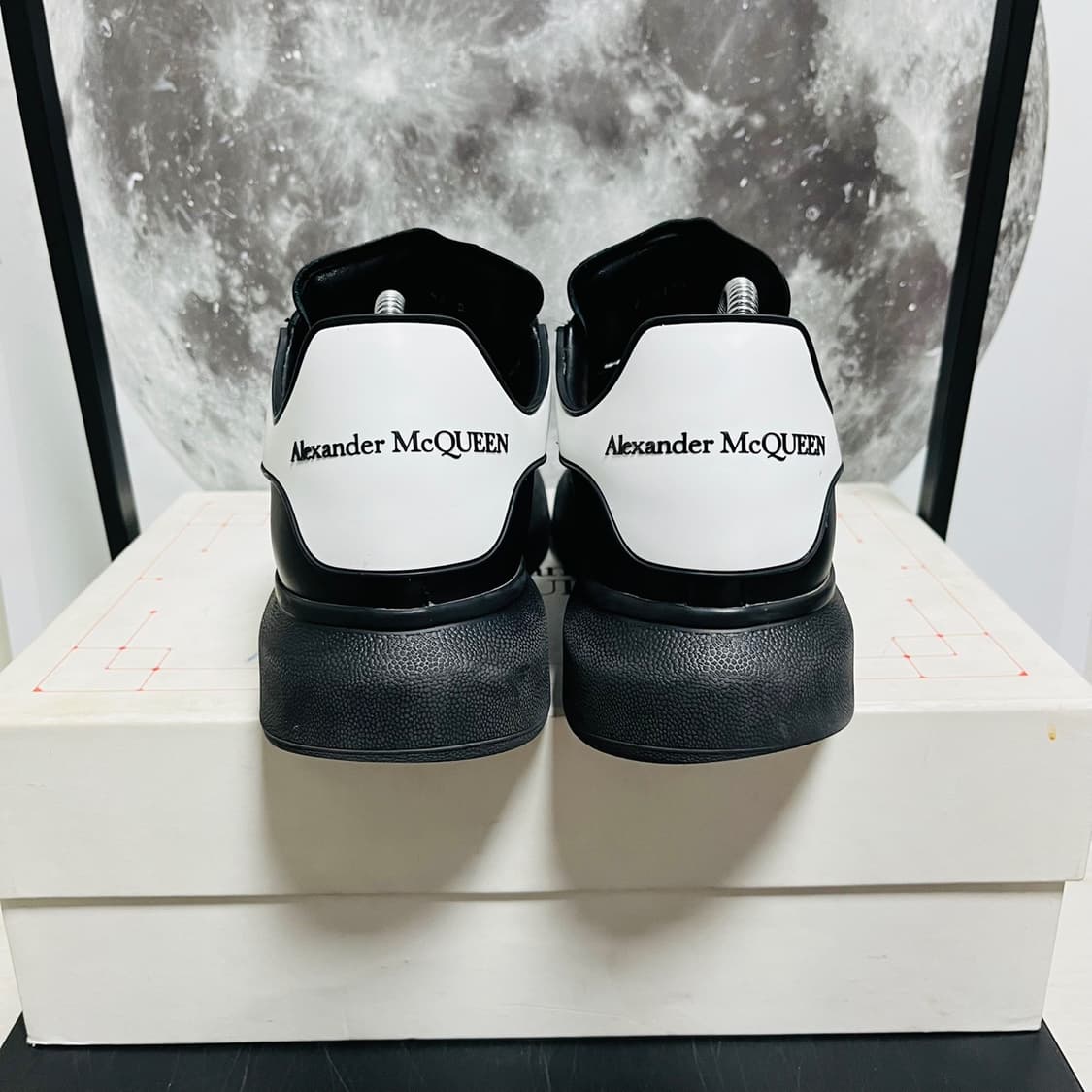  정품 42) 알렉산더 맥퀸 오버솔 트림 스니커즈 270~275 상품이미지4