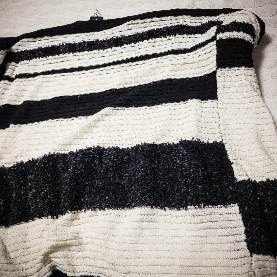 18ss Civarize “Ciel” Fringe Poncho Knit 상품이미지7