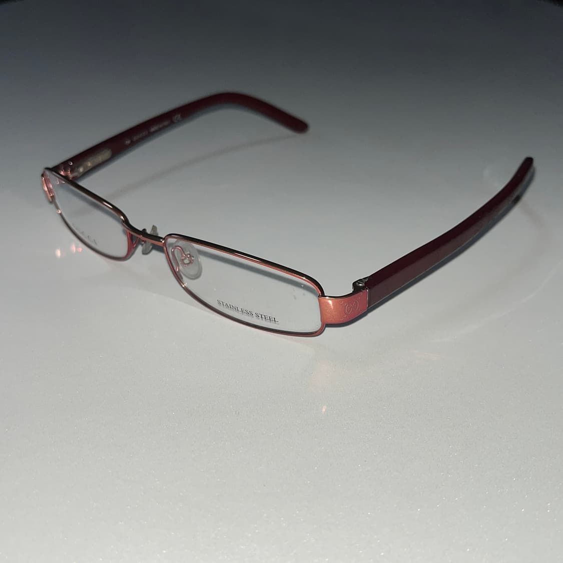 gucci 레드 안경테 deadstock 상품이미지4