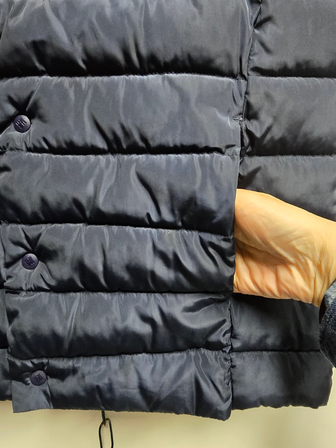 컬럼비아 경량패딩 조끼 95(M) 공용 상품이미지2