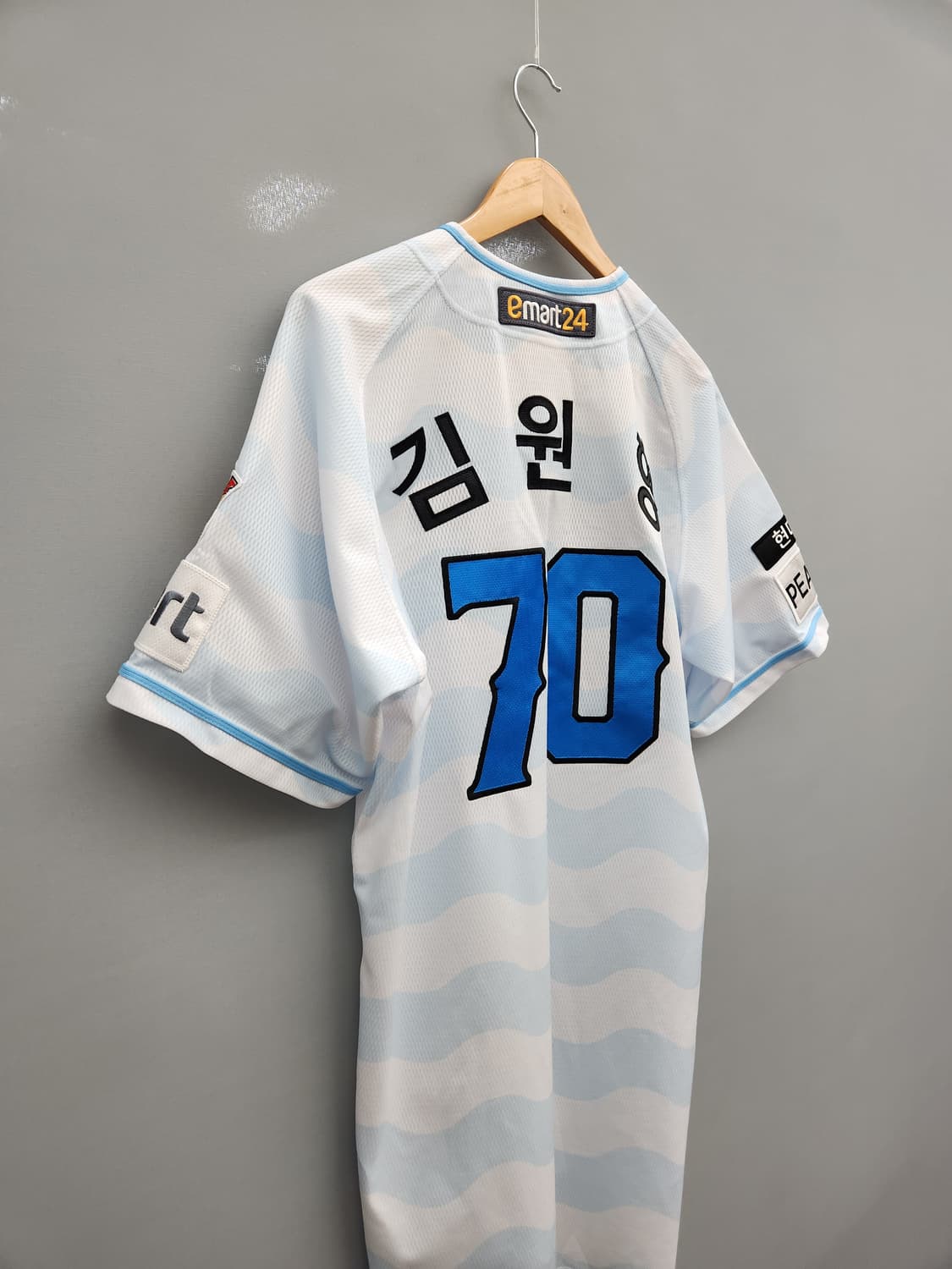 SSG 랜더스 아기상어 에디션 유니폼 상품이미지5