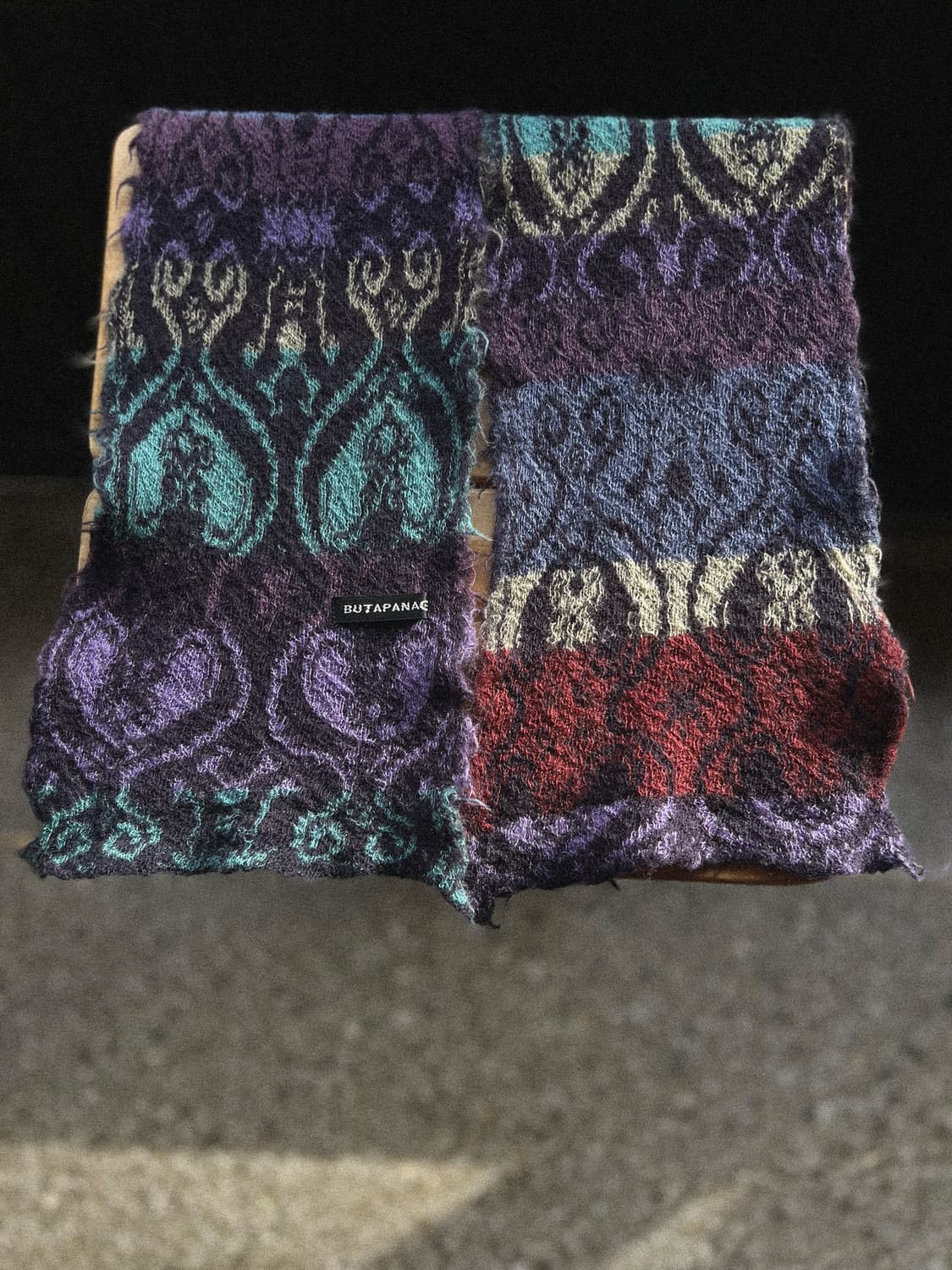 BUTAPANA Art Textured Scarf 상품이미지5