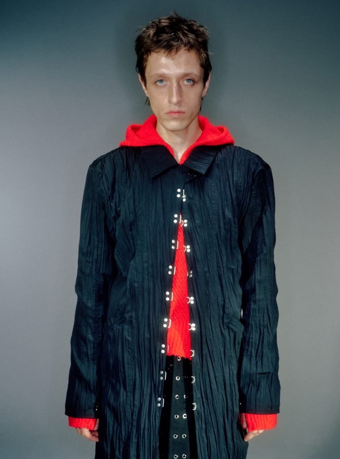 베이컨트 아카이브 HADID WRINKLE HOOK COAT(BLACK) 상품이미지2