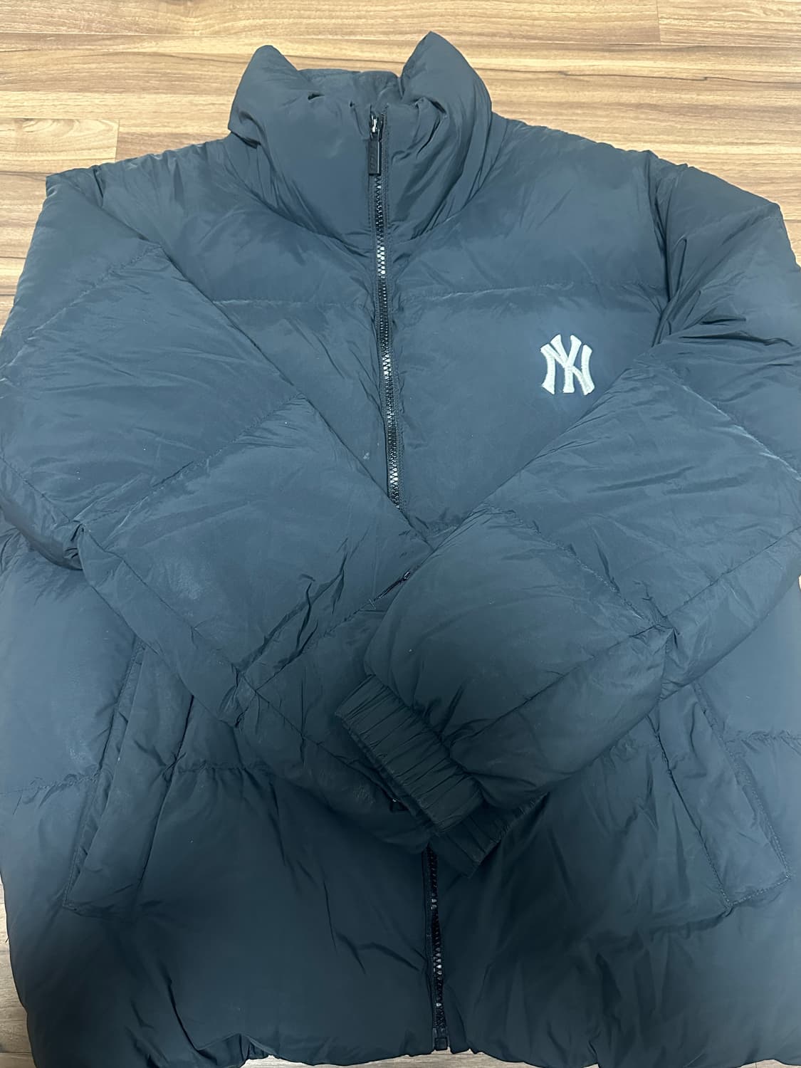 MLB 숏패딩 블랙 m 상품이미지2