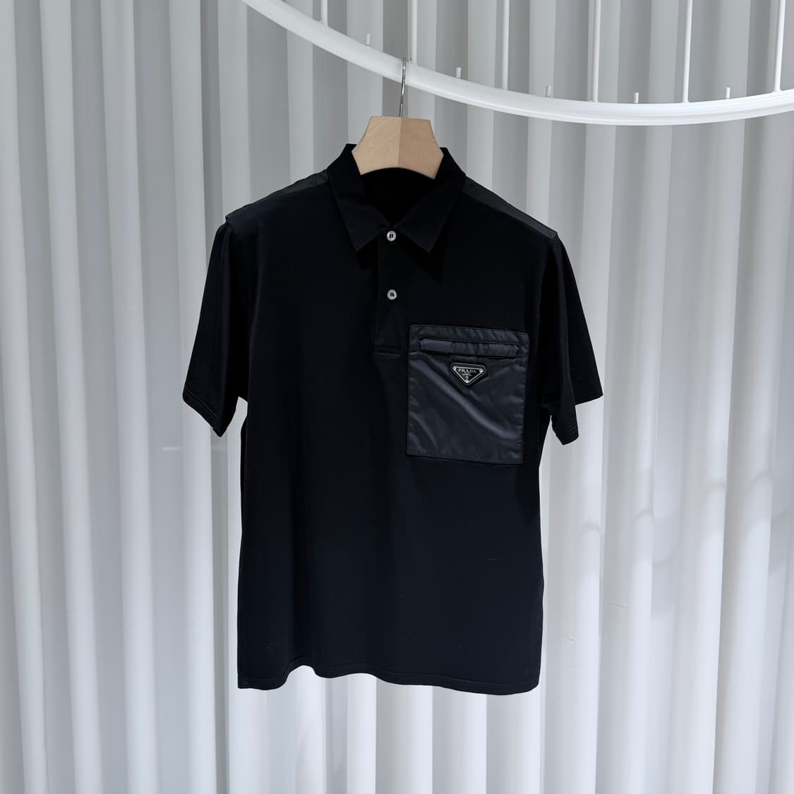 (A+/M) / 프라다 리나일론 디테일 스트레치 코튼 폴로 반팔 셔츠 상품이미지1