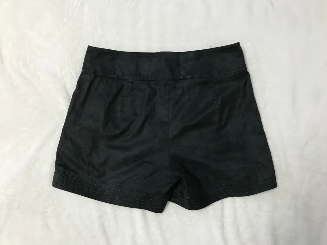 블랙 가죽 랩 스커트 팬츠 반바지 치마바지 상품이미지2