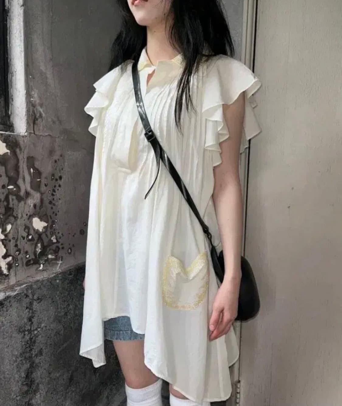 츠모리치사토 비즈포켓 언발 블라우스 상품이미지1