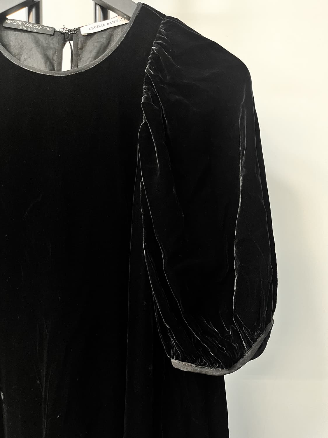 세실리아 반센 20s/s 벨벳 알렉사 드레스 상품이미지4