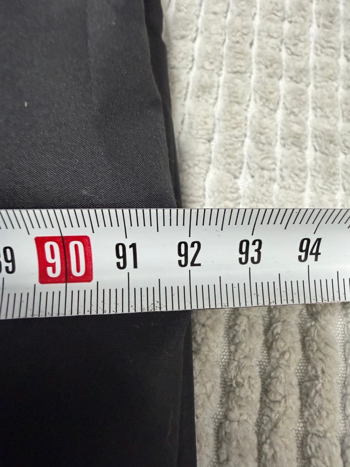 DKNY 블랙 다운코트 상품이미지8