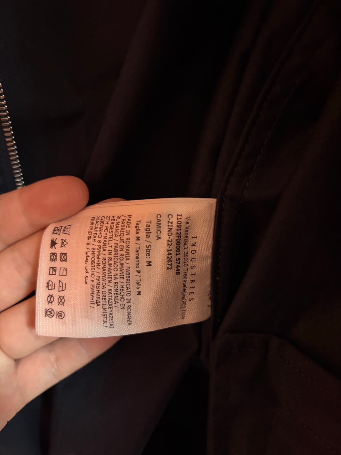오늘만 이가격) 몽클레어 개버딘 셔츠 자켓 (M사이즈) 판매합니다. 상품이미지3
