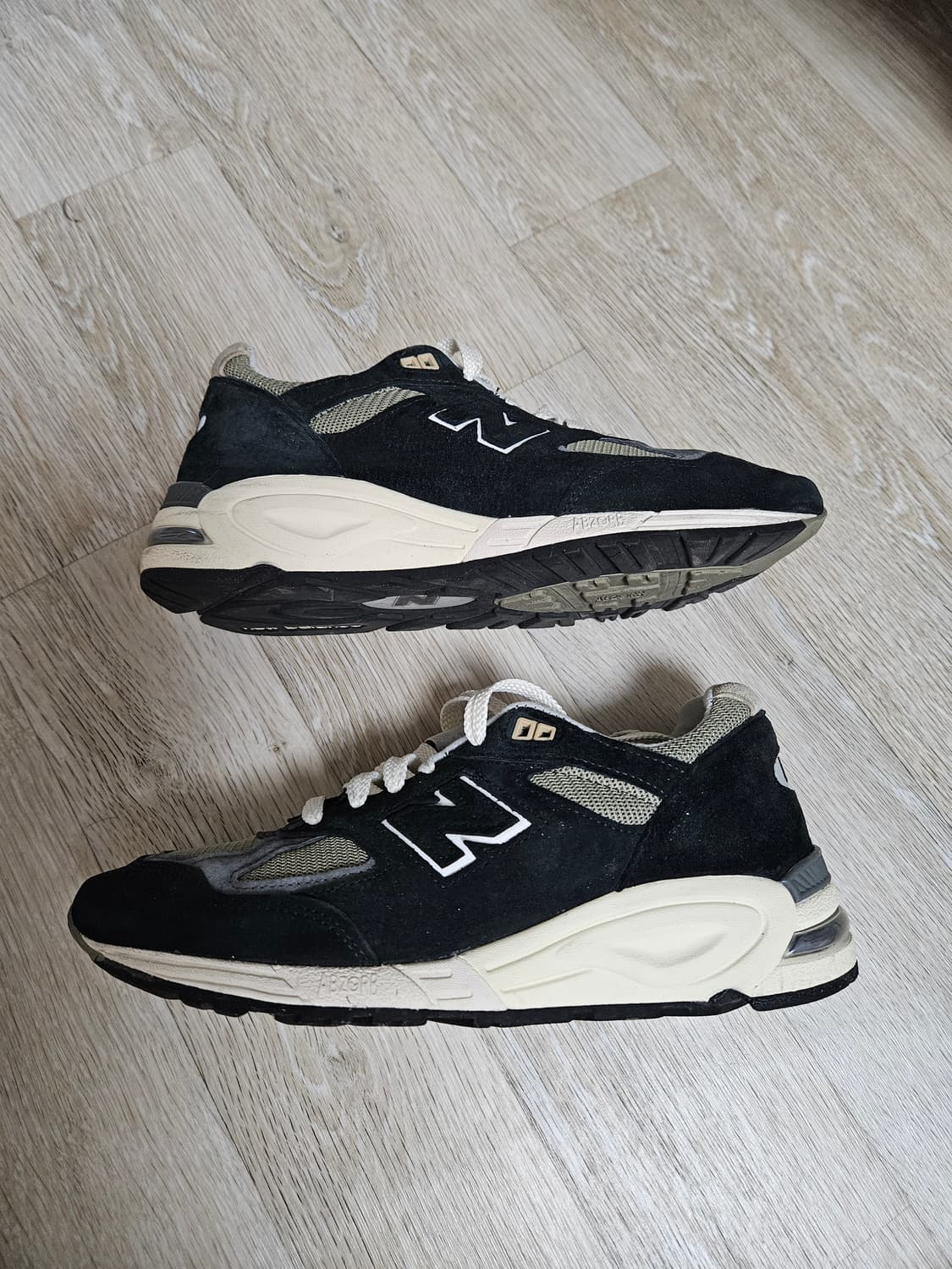 [265] 뉴발란스 990v2 블랙 트루 카모 상품이미지3