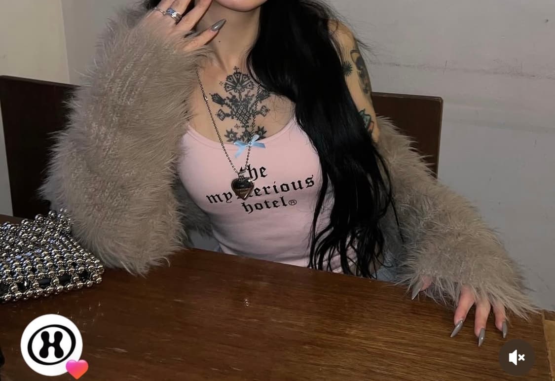 더미스테리어스호텔 레터링 나시 상품이미지4