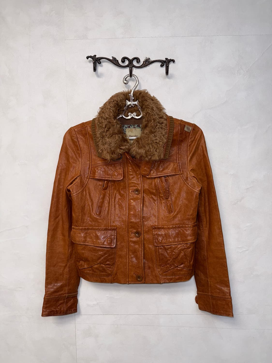 Thursday Island camel lamb skin / fur jk 상품이미지1