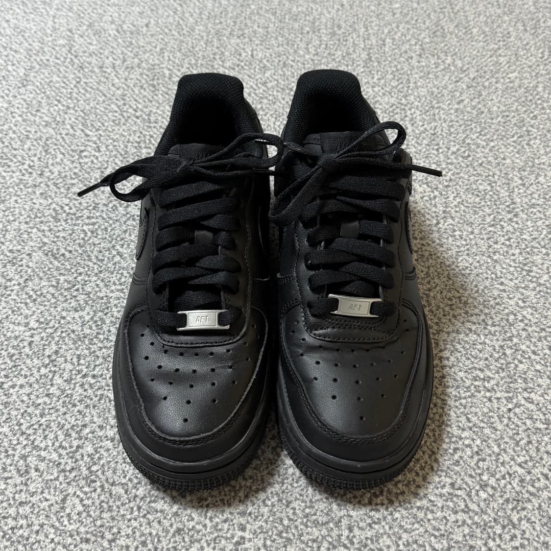 나이키 에어포스 블랙 230 상품이미지4