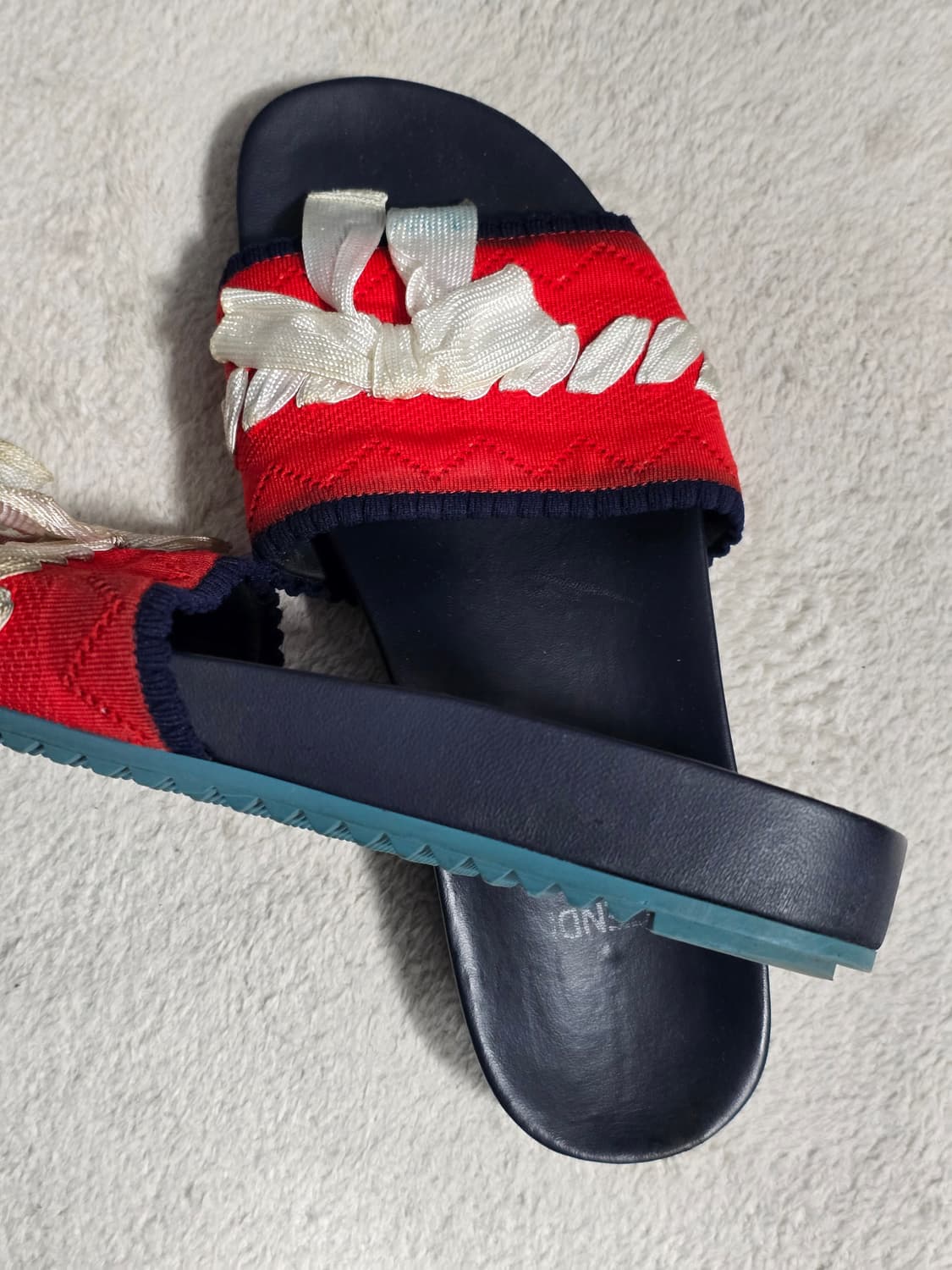 Fendi 펜디 리본장식 슬리퍼 샌들 36 상품이미지3