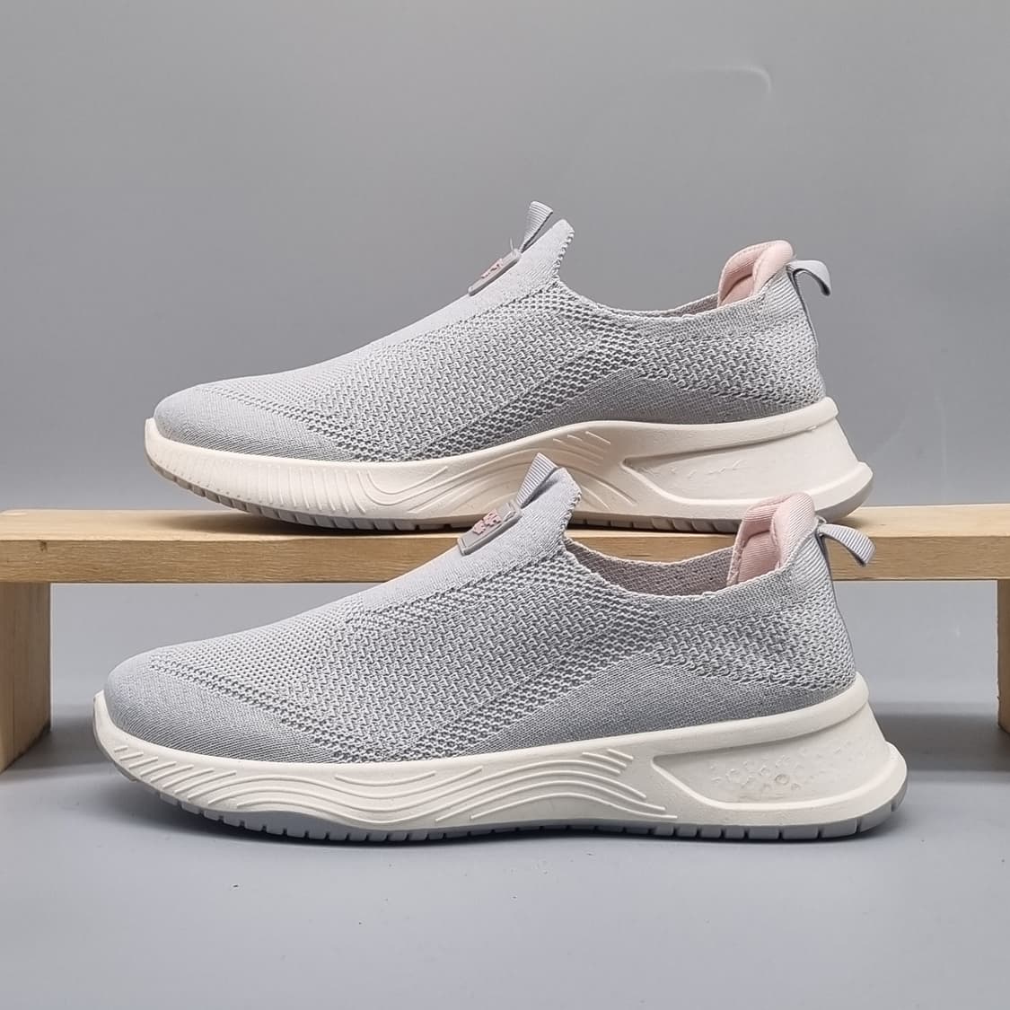 르까프 니트 여성슬립온 235 상품이미지1