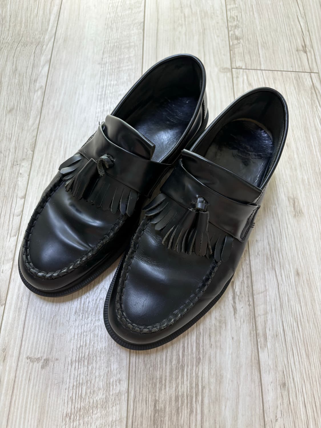 닥터마틴 아드리안 블랙 270 상품이미지1