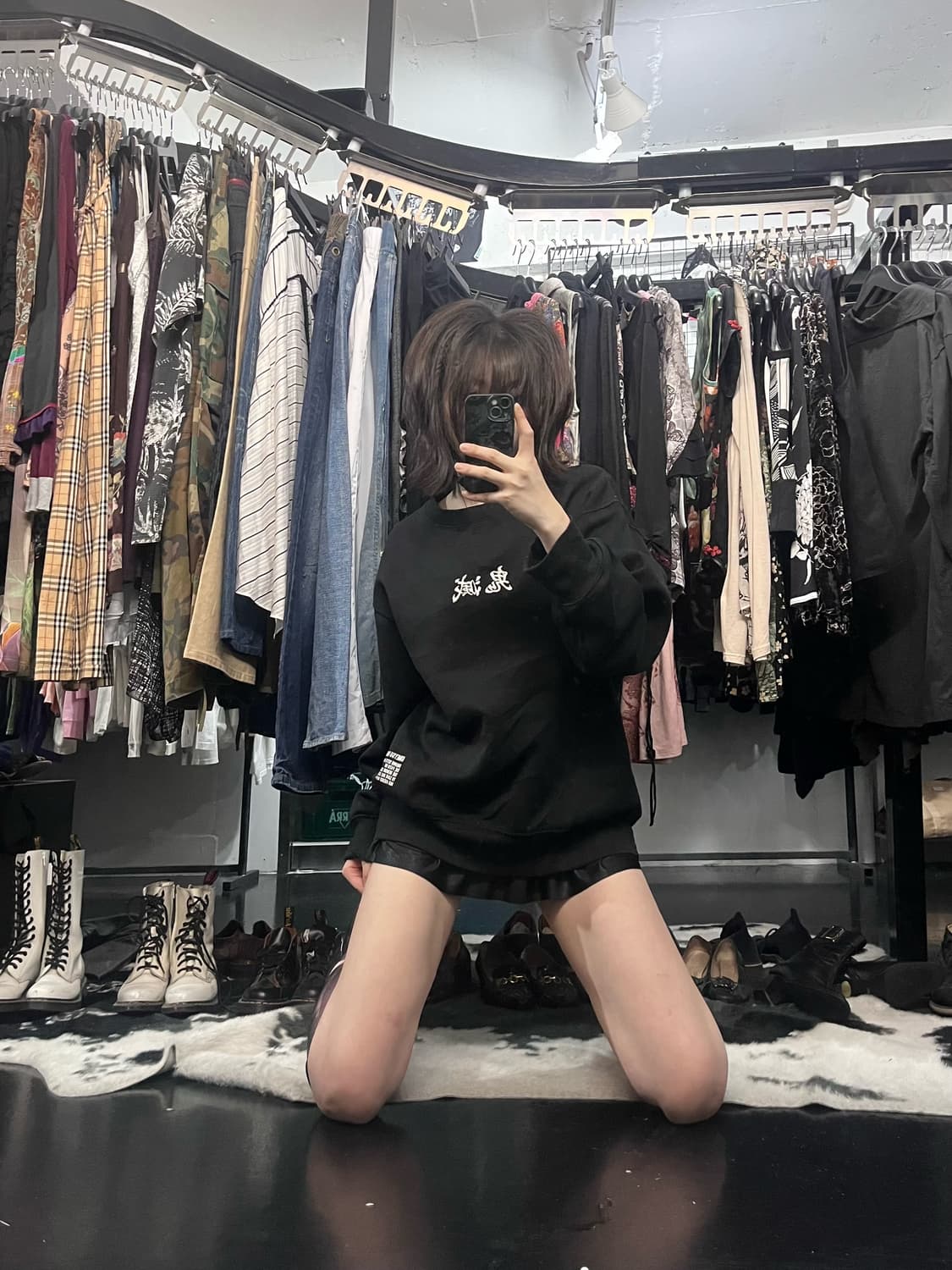 오리엔탈 자수 맨투맨 상품이미지1