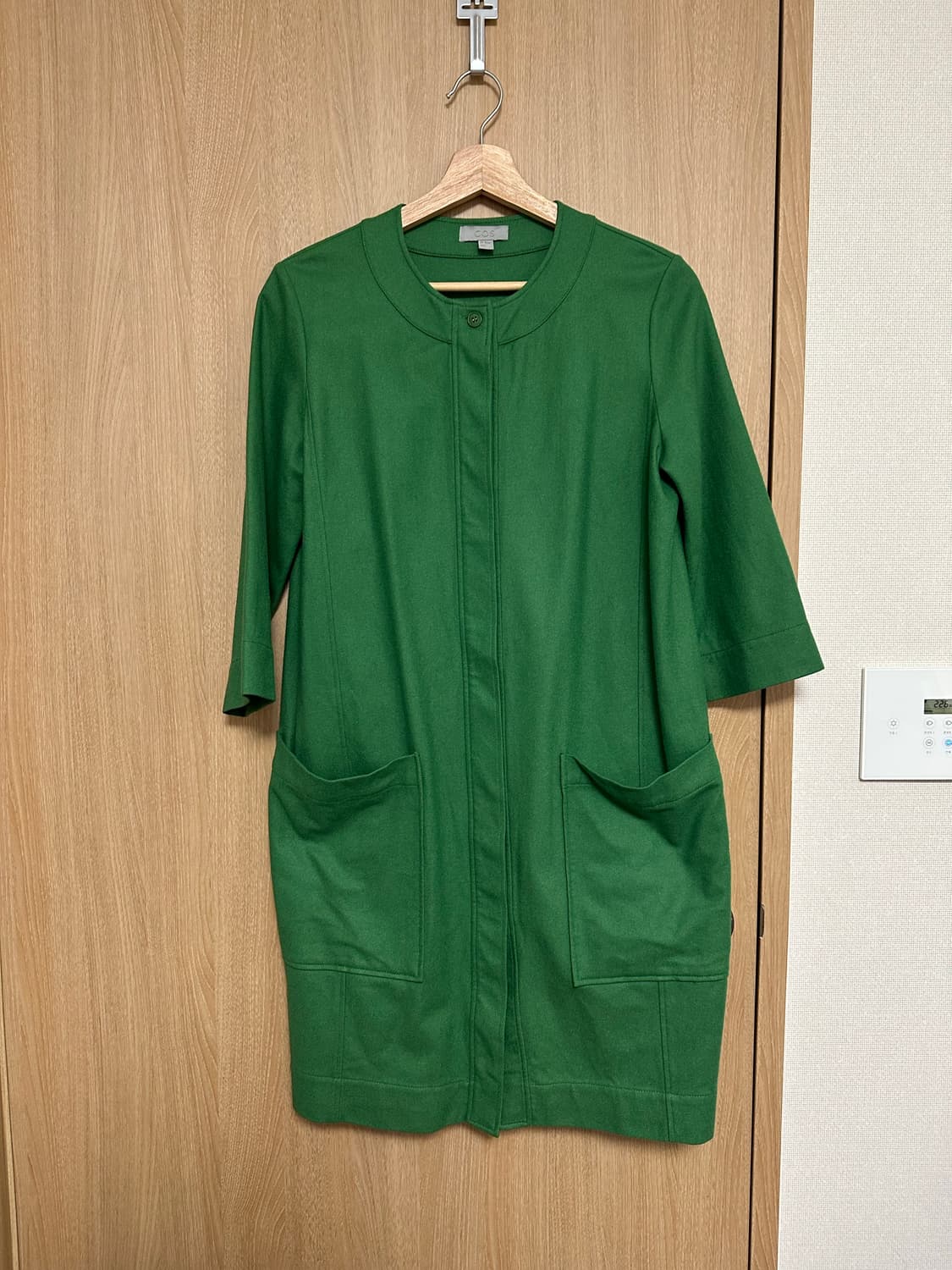 코스 cos 울 그린 원피스  상품이미지1