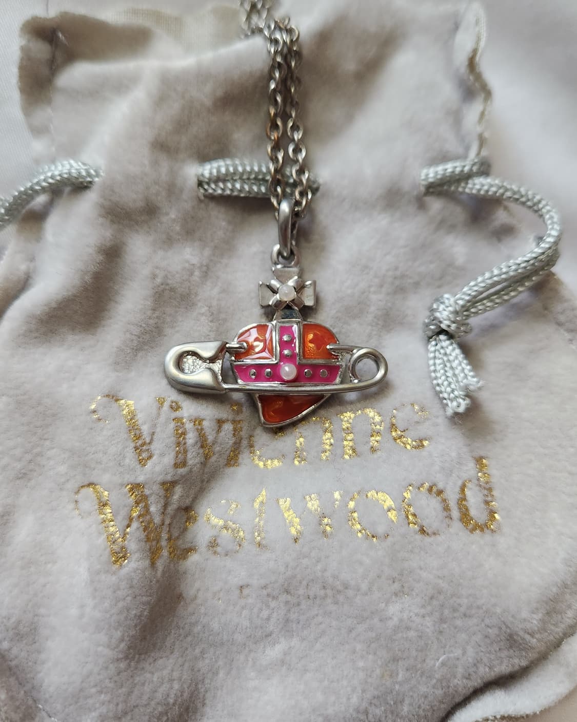 비비안웨스트우드 옷핀 목걸이 상품이미지1