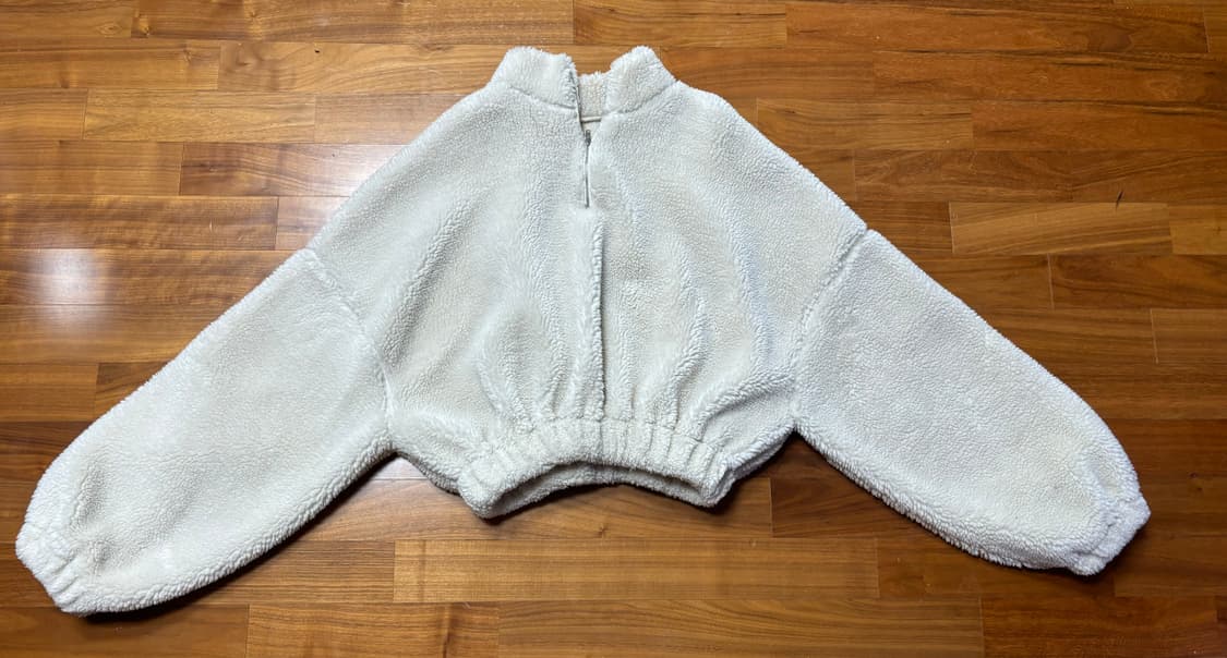 스타일난다 화이트 크롭 상품이미지1