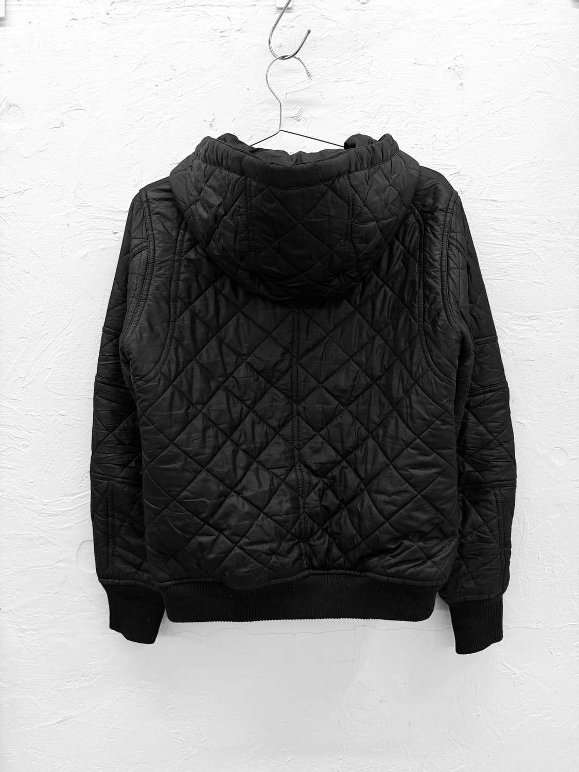 american rag cie 퀄팅 후드 점퍼 상품이미지5