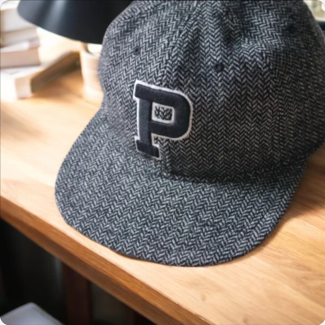 새제품) 폴로 헤링본 울 볼캡 모자 P로고 자수 가죽끈 그레이 블랙 상품이미지3