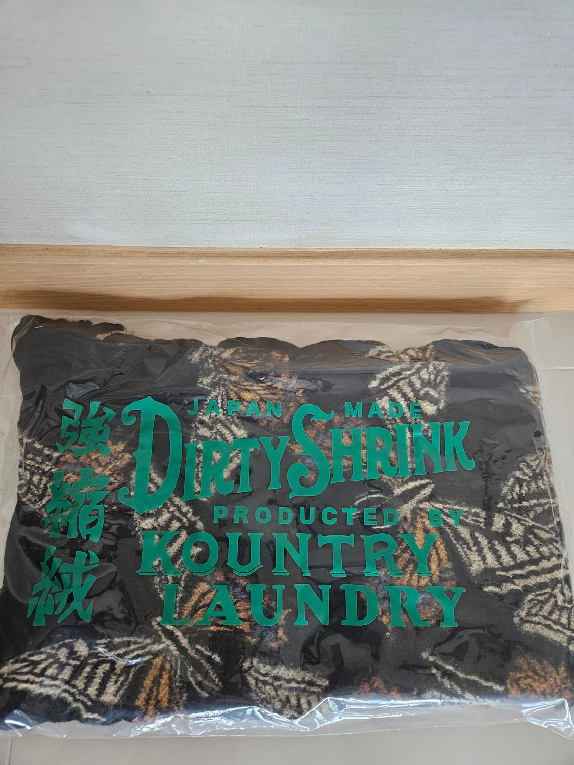 캐피탈 풀 렝스 울 버터플라이 머플러 블랙 상품이미지2