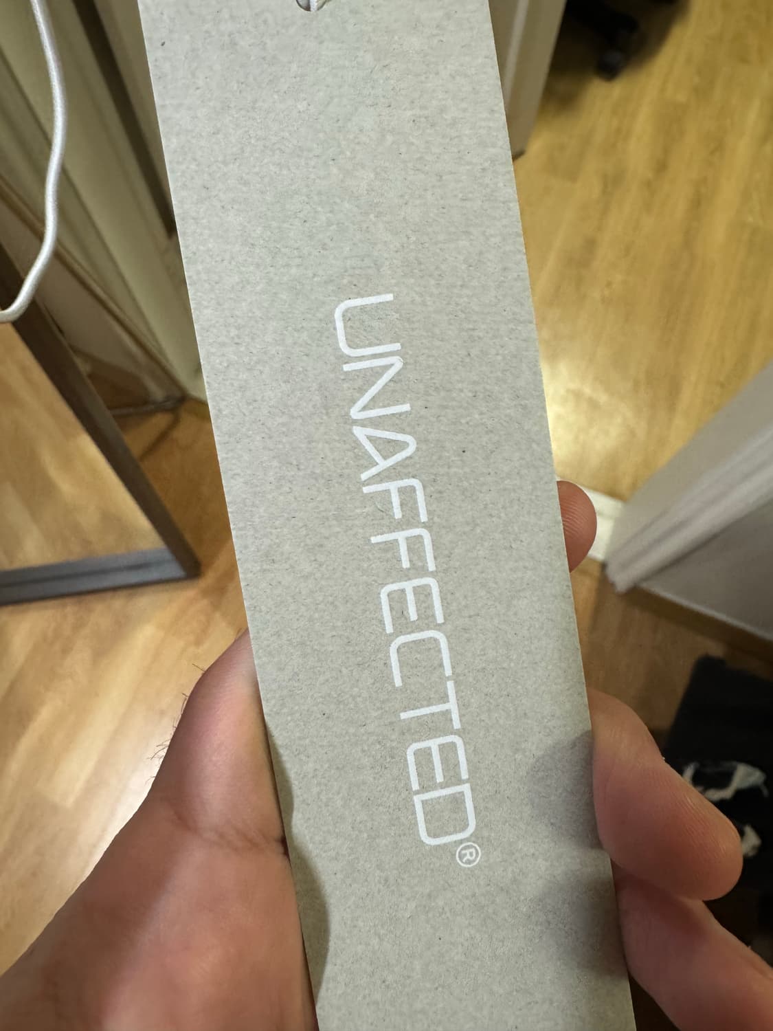 언어펙티드 집업 니트 상품이미지5