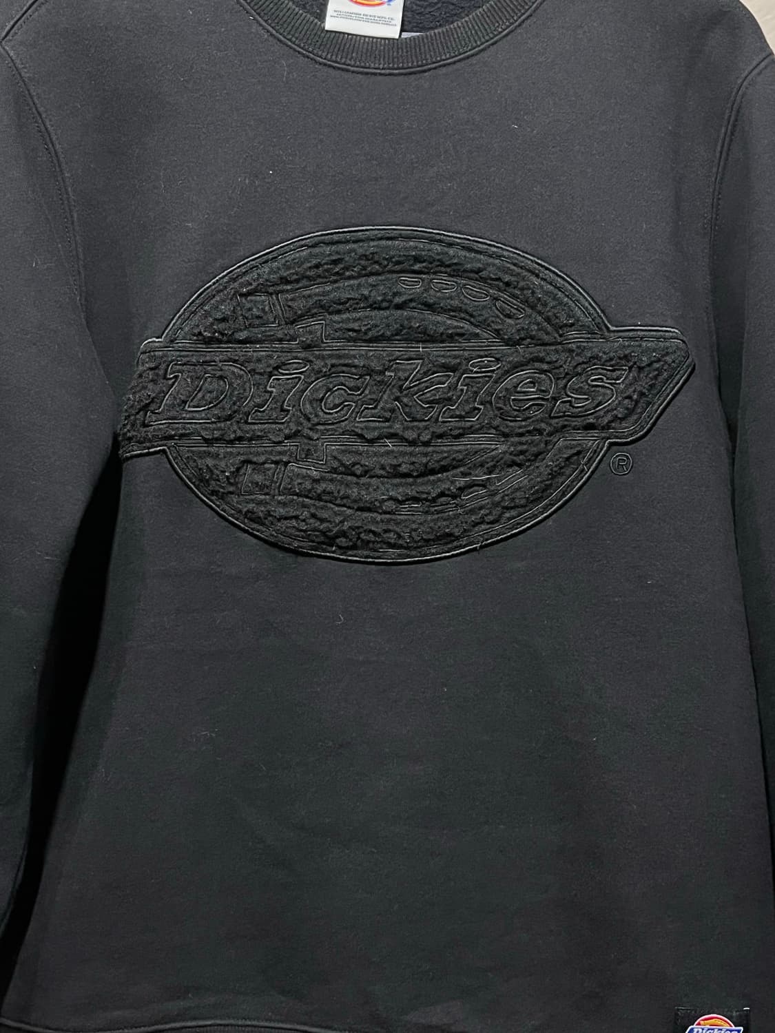 디키즈 오버핏 블랙 맨투맨 상품이미지3