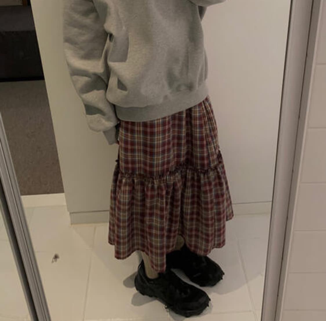 블렘토 체크 프릴 롱 스커트 버건디 상품이미지1