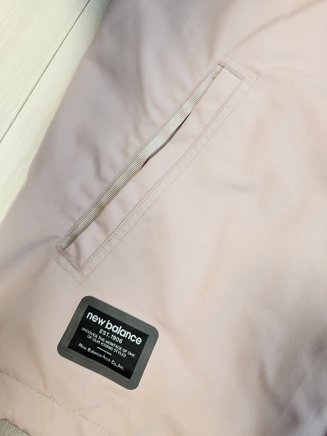 새상품급)뉴발란스 UNI 클래식 코치 여성 자켓 (NBNA713023)  상품이미지5