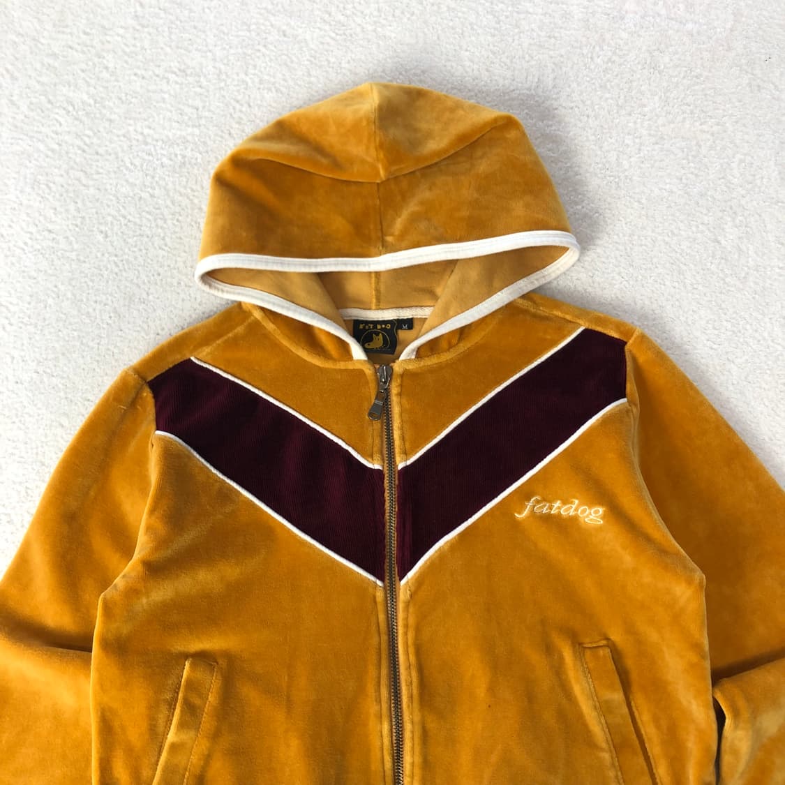 팻독 벨벳 후드집업 상품이미지3