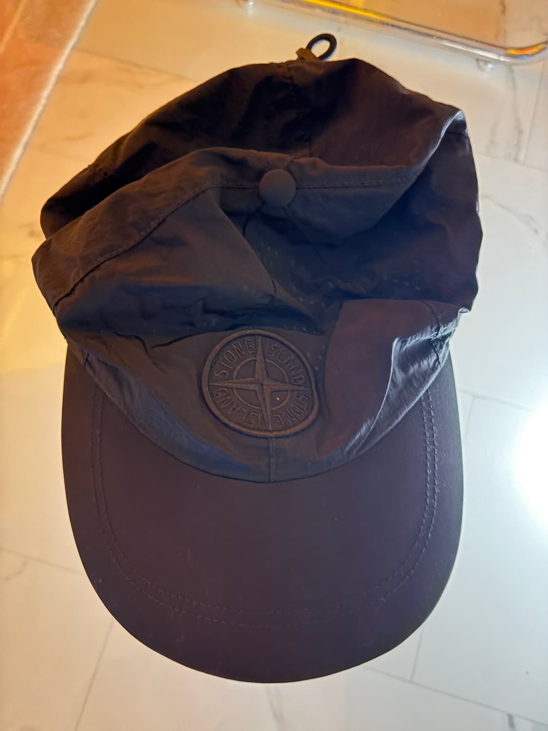 스톤 아일랜드 니일론 모자 xl 상품이미지1